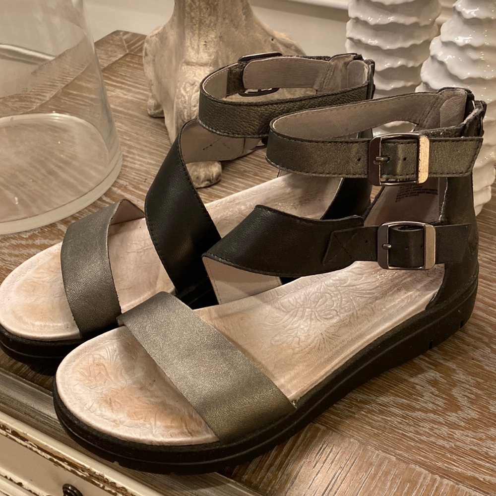 Jambu silver/black ankle strap sandals